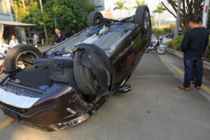 rollover-accident-lawyer